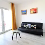 Prestige With Pool By Homing