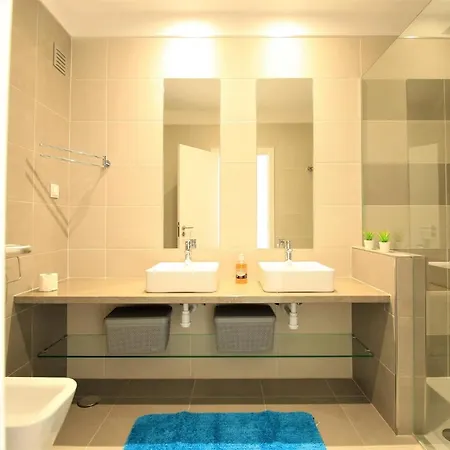 Prestige With Pool By Homing Appartement *