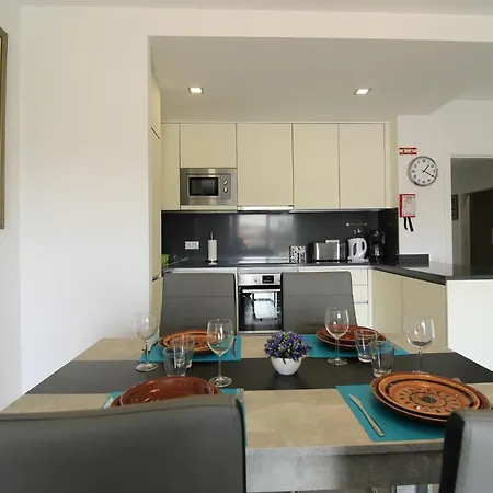 Appartement Prestige With Pool By Homing