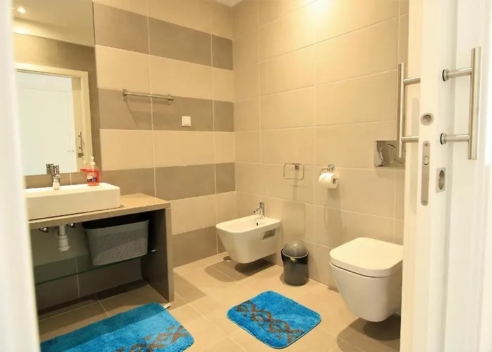 Prestige With Pool By Homing Appartement
