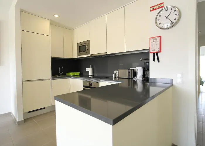 Prestige With Pool By Homing Appartement Albufeira