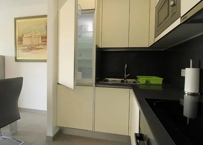 Appartement Prestige With Pool By Homing