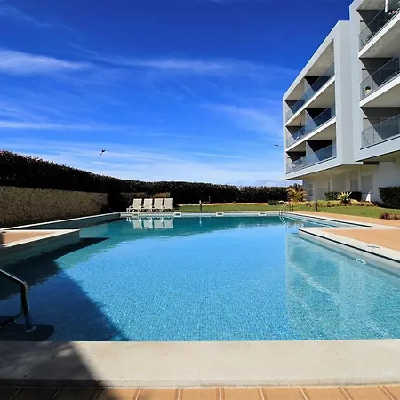 Prestige With Pool By Homing Lägenhet *